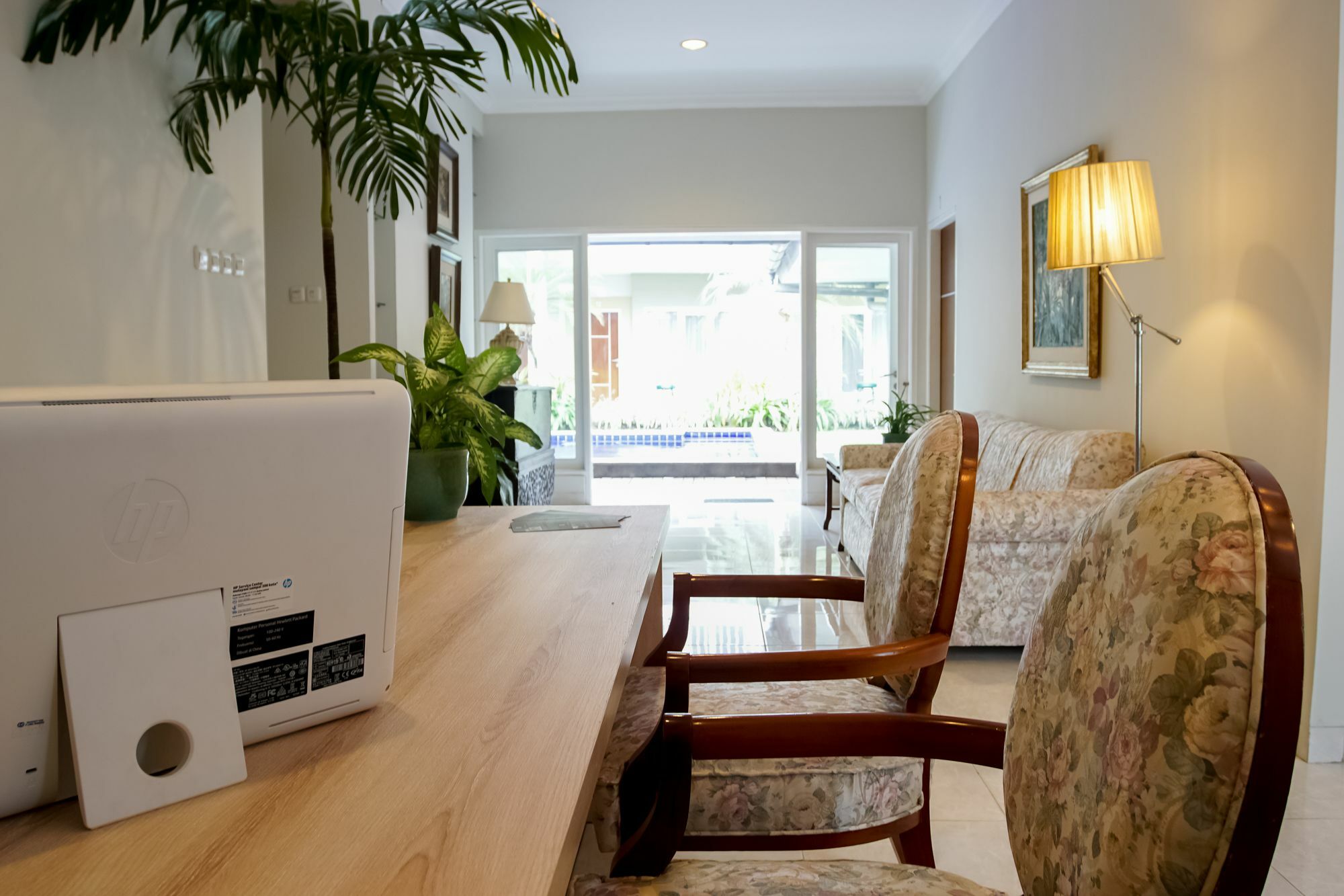 ג'קרטה Topaz Guest House מראה חיצוני תמונה