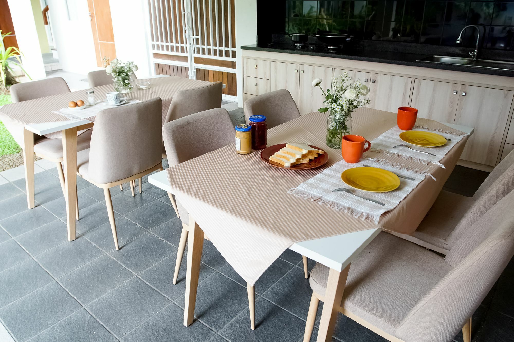 ג'קרטה Topaz Guest House מראה חיצוני תמונה